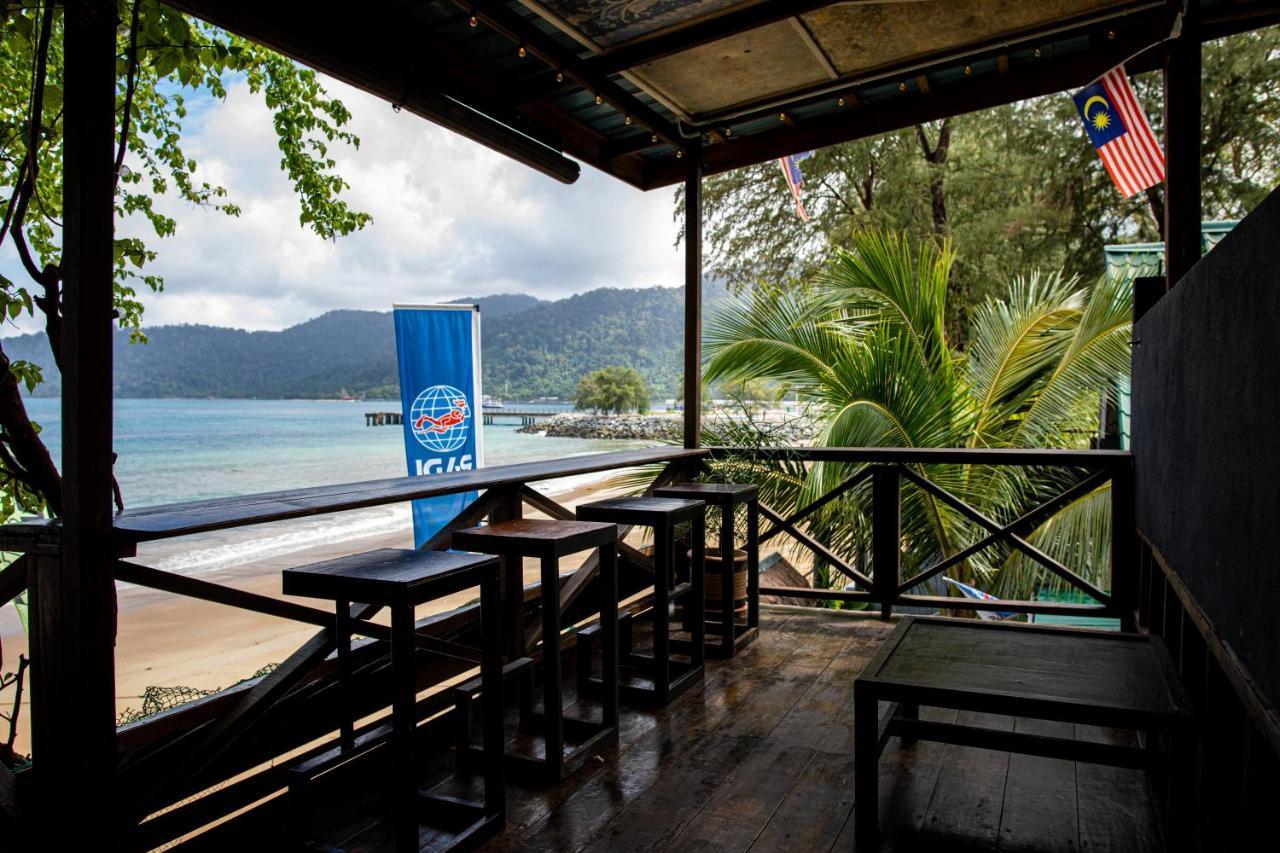 Tioman Cabana Bed & Breakfast Kampong Ayer Batang Buitenkant foto